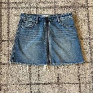 WE THE FREE Full Zip Up Denim Mini Skirt Size